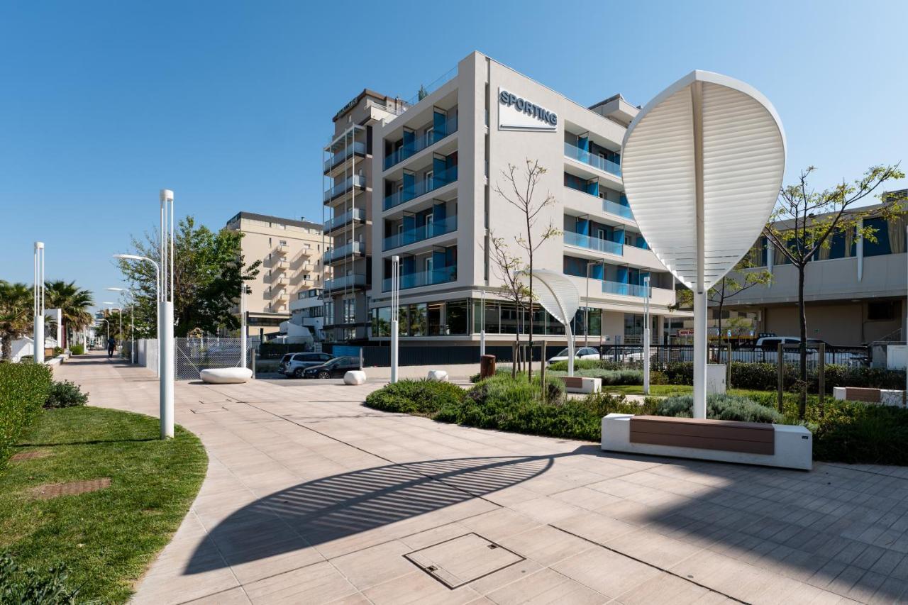 Hotel Sporting リッチョーネ エクステリア 写真